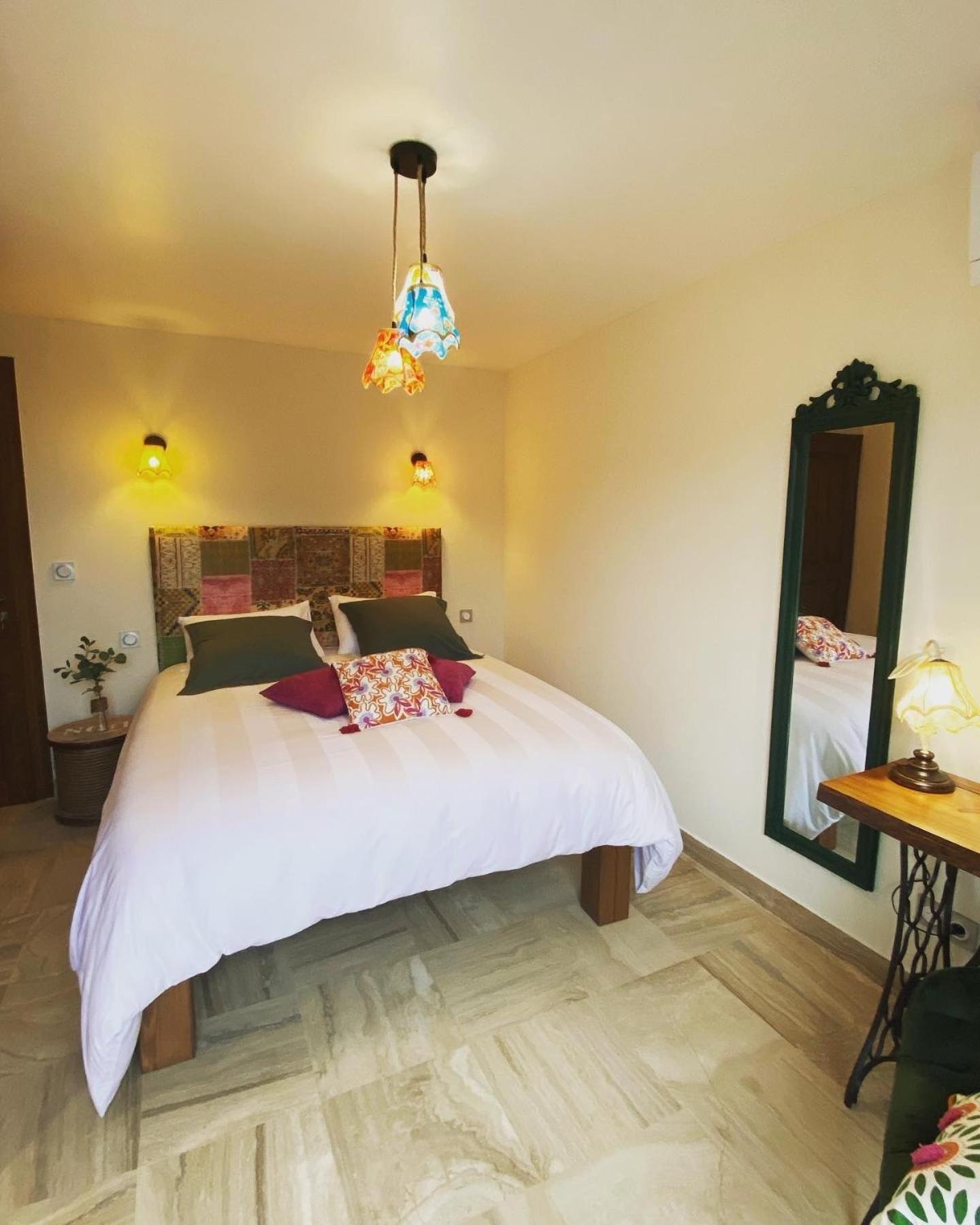 Villelongue-dels-Monts Mas Del Flor Bed & Breakfast エクステリア 写真